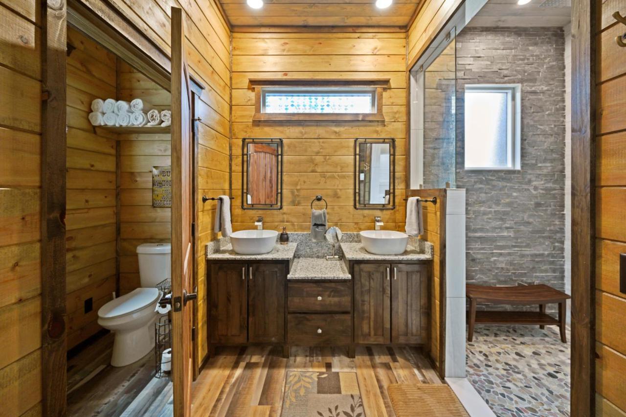The Adirondack Honeymoon Hot Tub Soaking Tub Wood Burning Fireplace Stephens Gap Kültér fotó