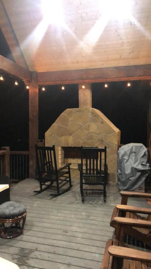 The Adirondack Honeymoon Hot Tub Soaking Tub Wood Burning Fireplace Stephens Gap Kültér fotó